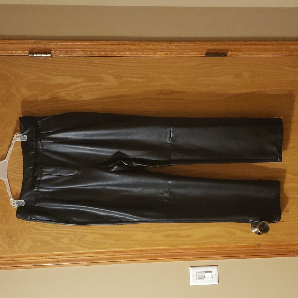 NWOT New York & Company Leather Pants - Picture 1 of 7